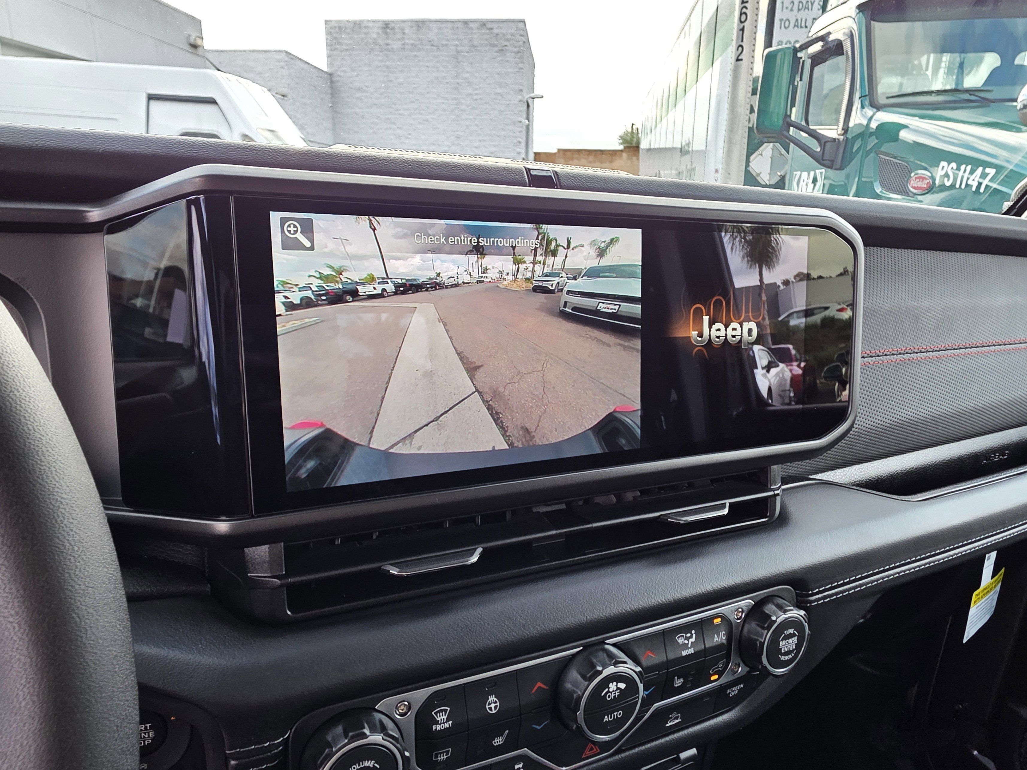 New 2026 Jeep Gladiator Rubicon w/ Steel Power Dome Hood Package image 17