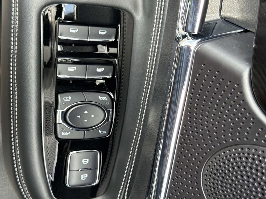 New 2025 Lincoln Corsair Reserve w/ Jet Appearance Package image 19