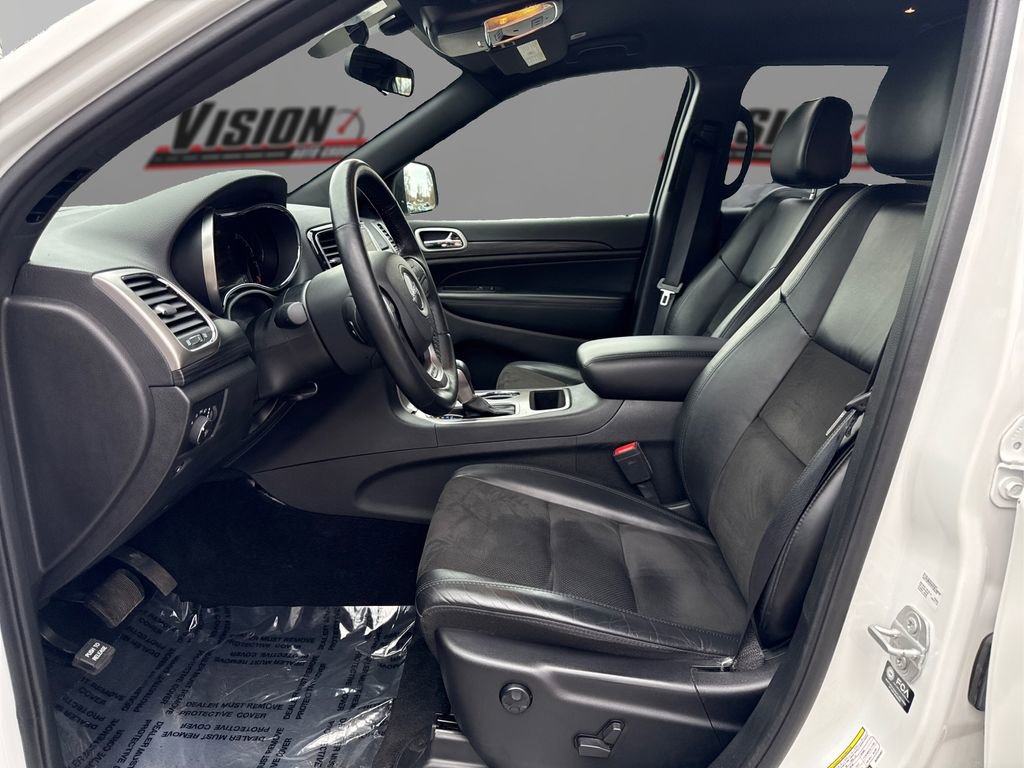Used 2021 Jeep Grand Cherokee Laredo X AWD/4WD image 9
