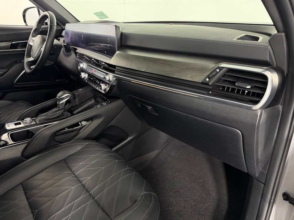 Used 2025 Kia Telluride SX X-Line AWD/4WD image 13