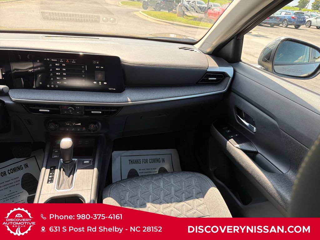 Certified 2026 Nissan Kicks SV w/ Charging Package FWD image 32