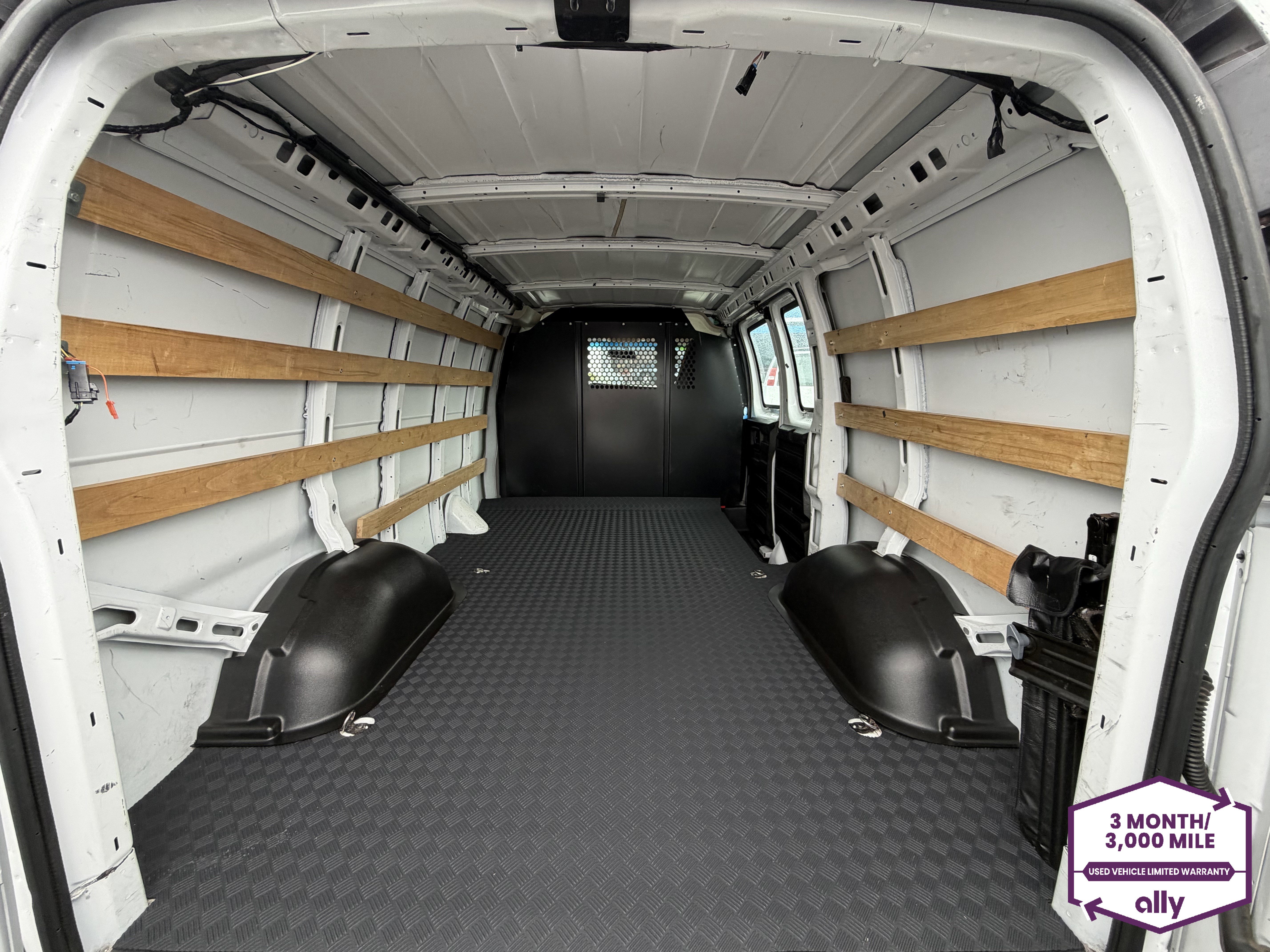 Used 2024 Chevrolet Express 2500 w/ Driver Convenience Package image 5