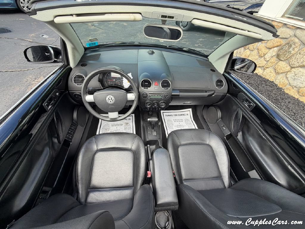 Used 2008 Volkswagen Beetle S FWD image 31