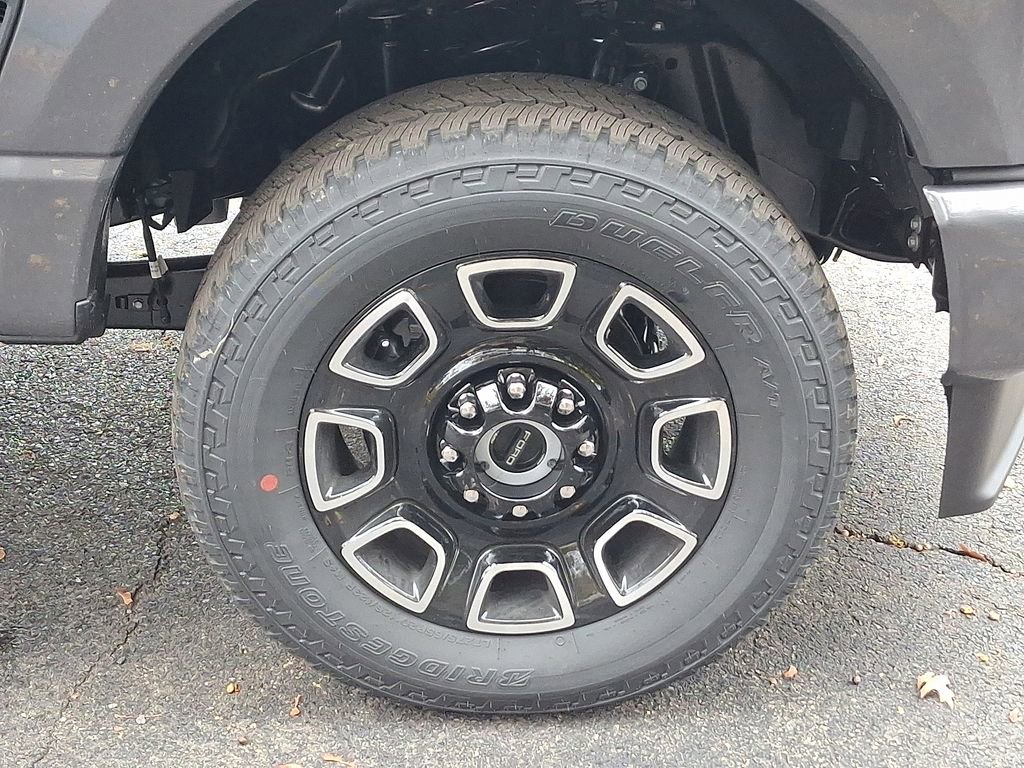 New 2026 Ford F350 Platinum image 5