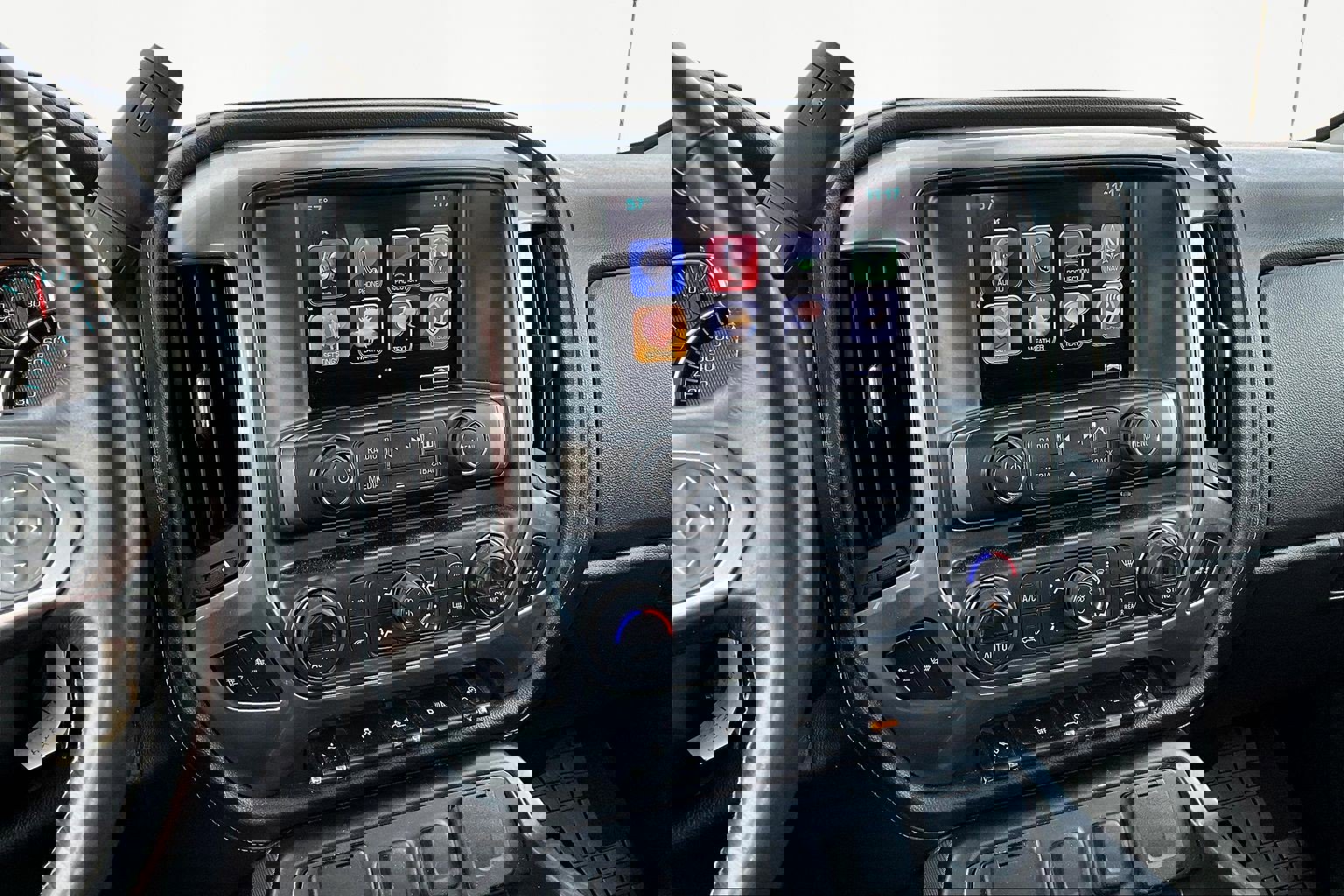 Used 2017 Chevrolet Silverado 1500 LTZ Z71 w/ LTZ Plus Package image 10