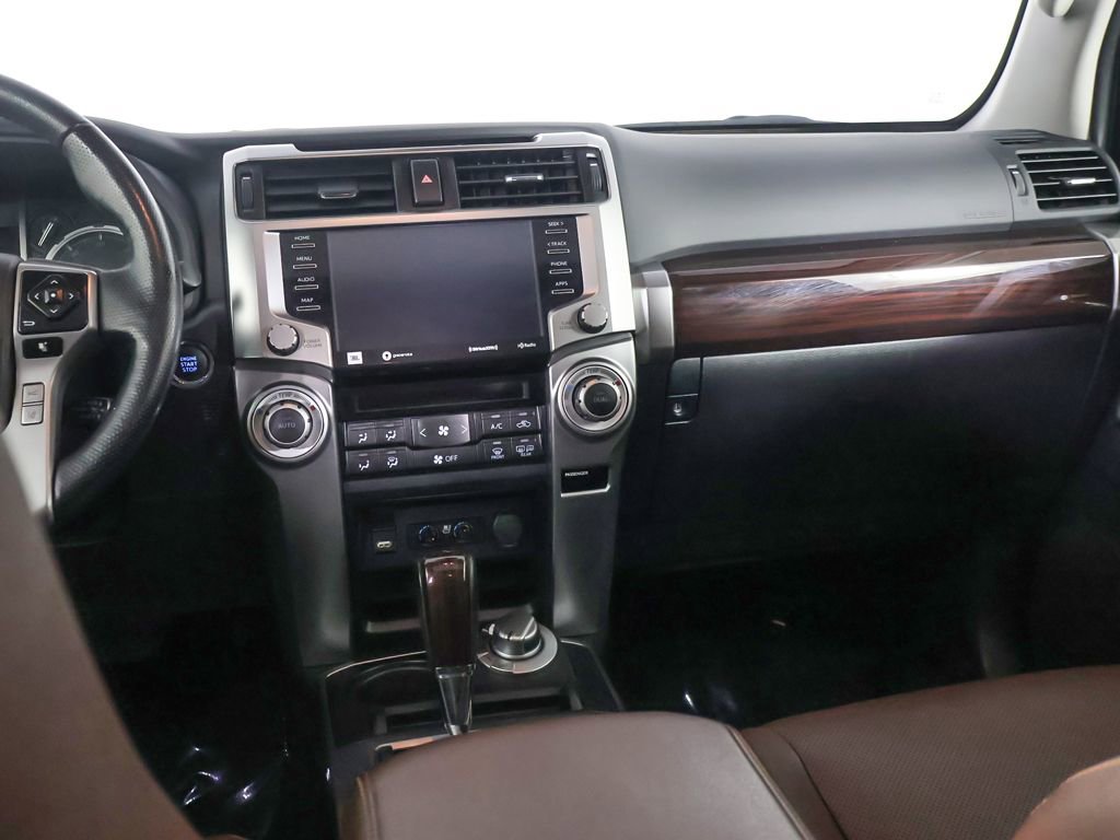 Used 2023 Toyota 4Runner Limited AWD/4WD image 33