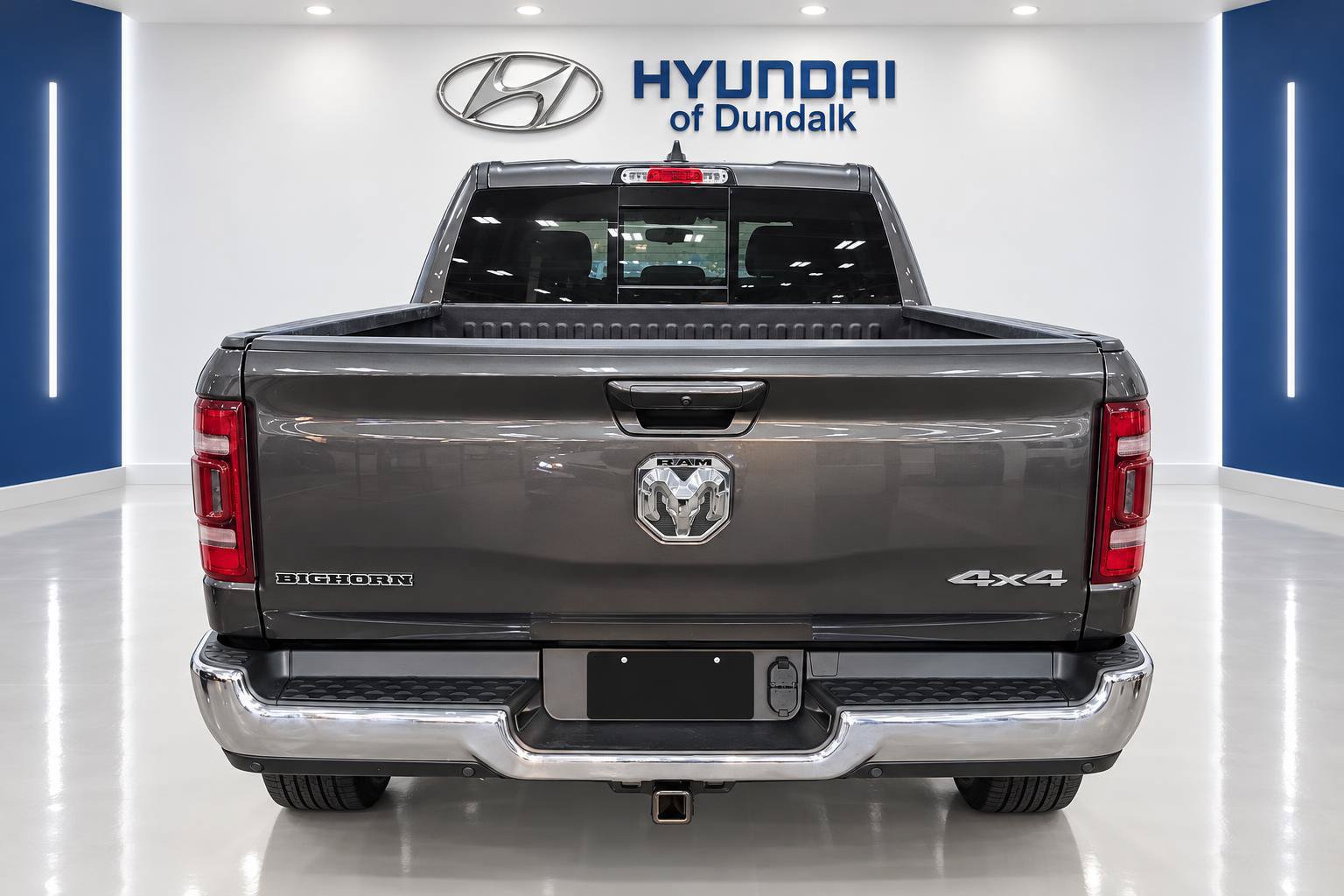 Used 2022 RAM 1500 Big Horn AWD/4WD image 6