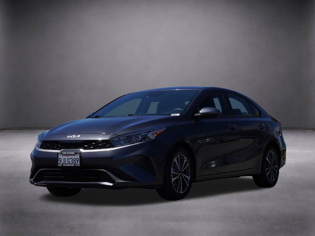 Used 2024 Kia Forte LXS w/ LXS Technology Package FWD image 10