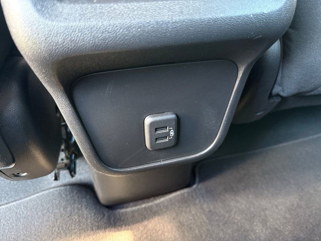 Used 2019 Chevrolet Equinox LT image 28