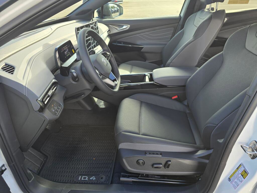 New 2026 Volkswagen ID.4 Pro S AWD/4WD image 16