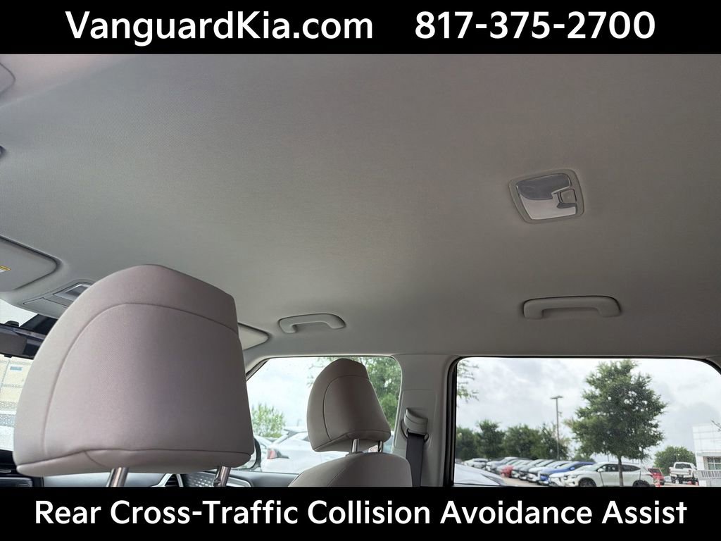 Certified 2025 Kia Soul LX FWD image 19