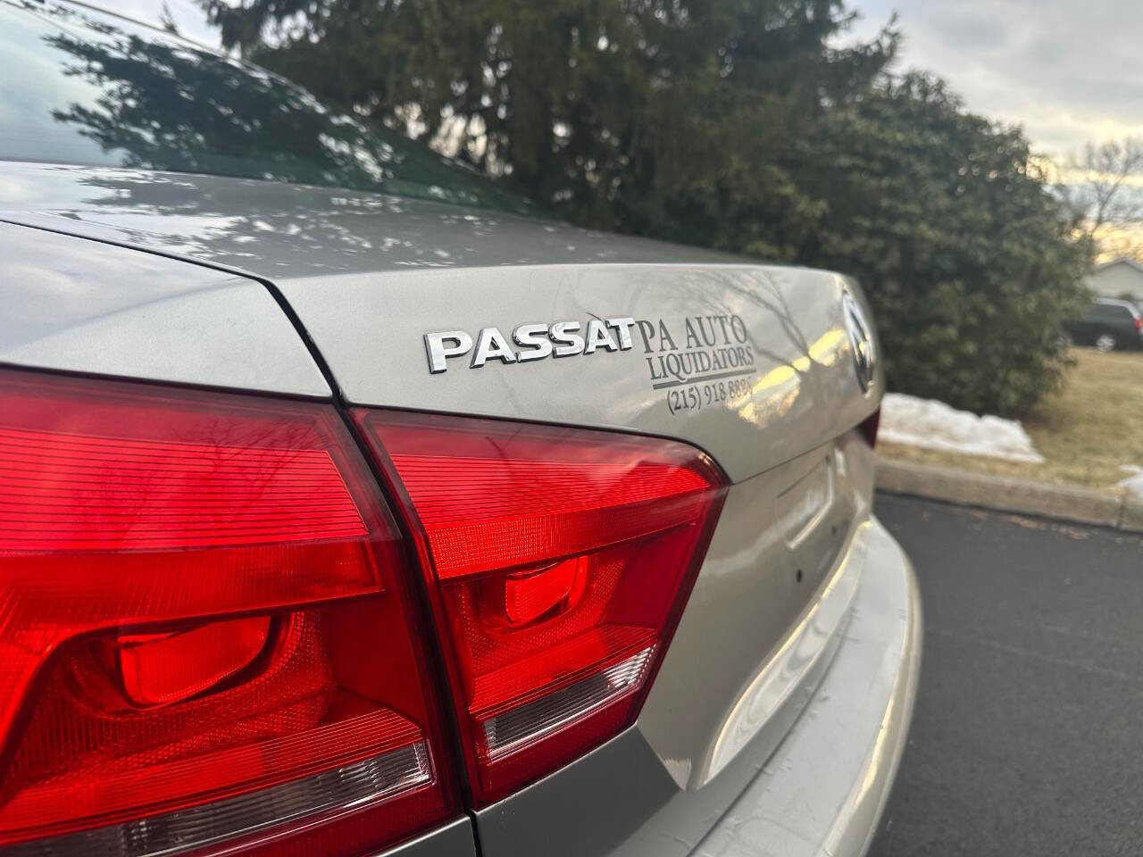 Used 2012 Volkswagen Passat 2.5 SE FWD image 7