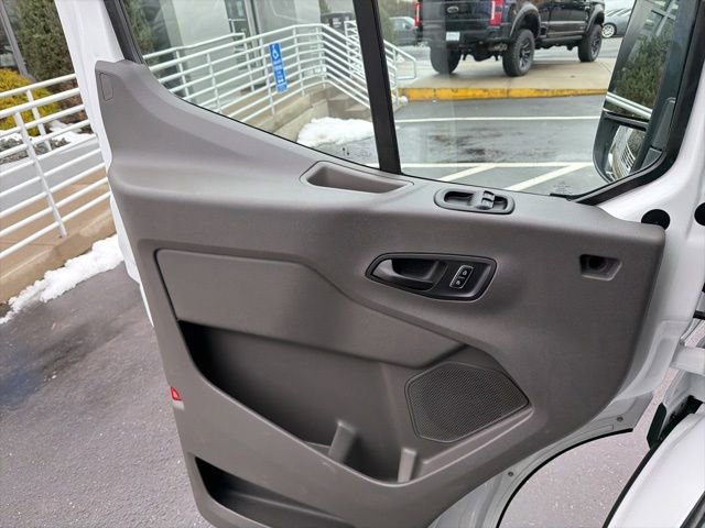 Used 2024 Ford Transit 250 Low Roof w/ Exterior Upgrade Package image 15