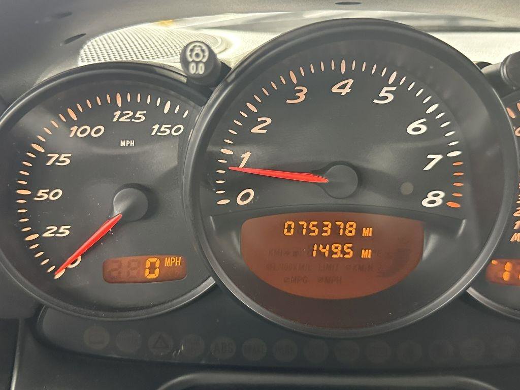 Used 2003 Porsche Boxster RWD image 16