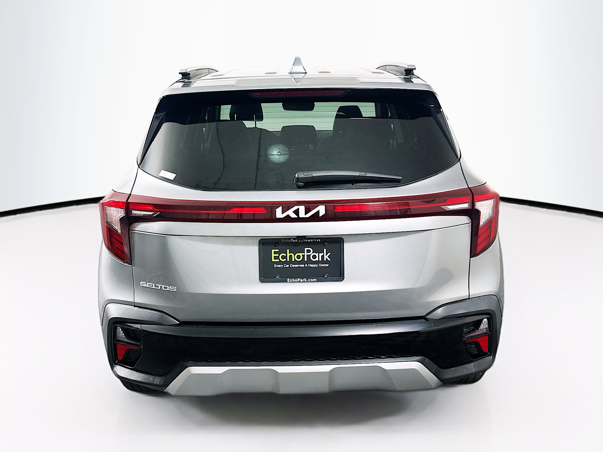 Used 2025 Kia Seltos S image 7