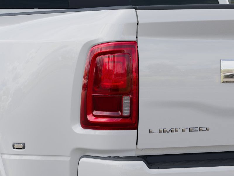 New 2026 RAM 3500 Limited AWD/4WD image 10