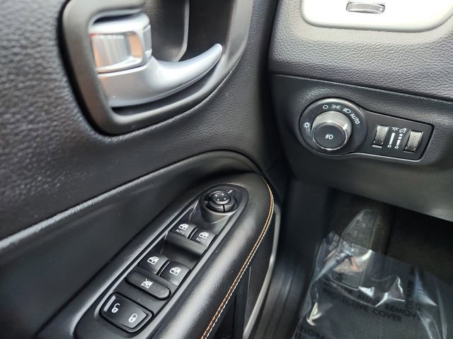 Used 2021 Jeep Compass Latitude w/ Convenience Group AWD/4WD image 33