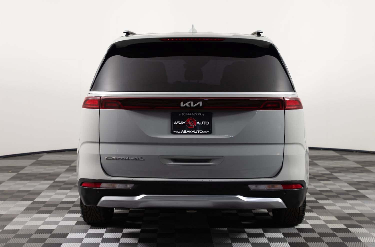 Used 2022 Kia Carnival SX FWD image 6