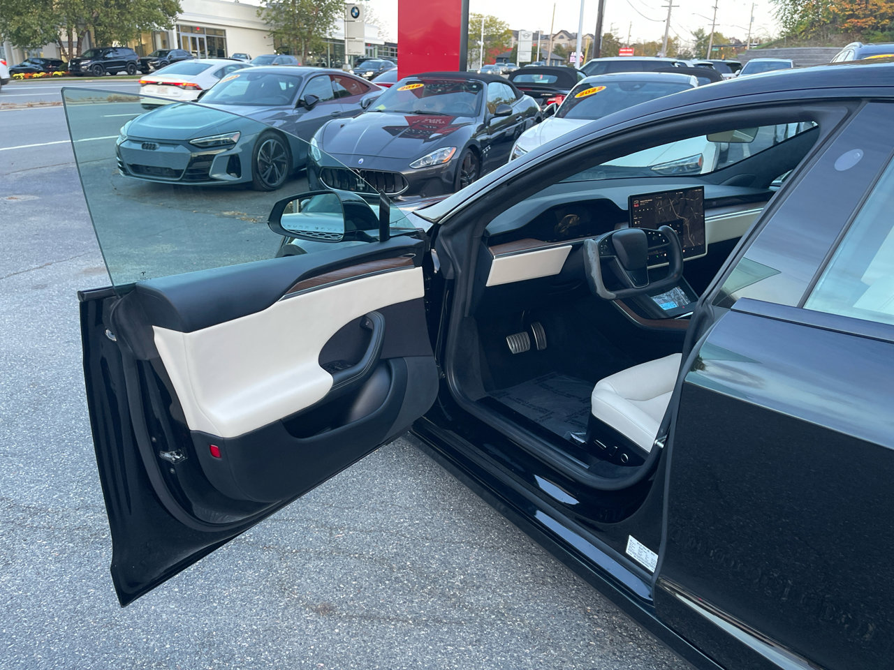 Used 2022 Tesla Model S Long Range image 17