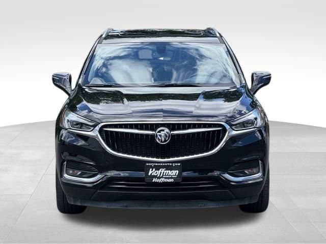 Used 2020 Buick Enclave Essence w/ Sound and Sites Package AWD/4WD image 2