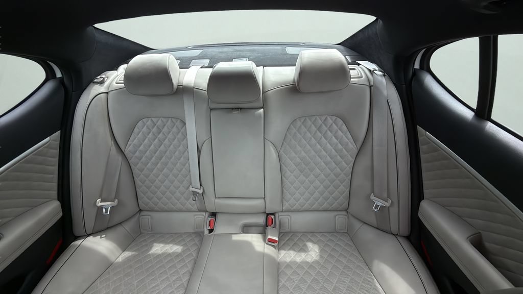 Used 2023 Genesis G70 3.3T w/ Sport Prestige Package AWD/4WD image 12