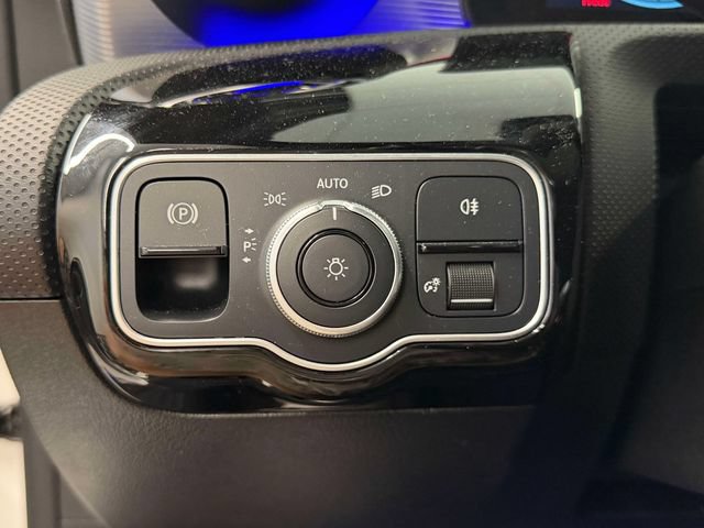 Certified 2022 Mercedes-Benz CLA 250 4MATIC image 21