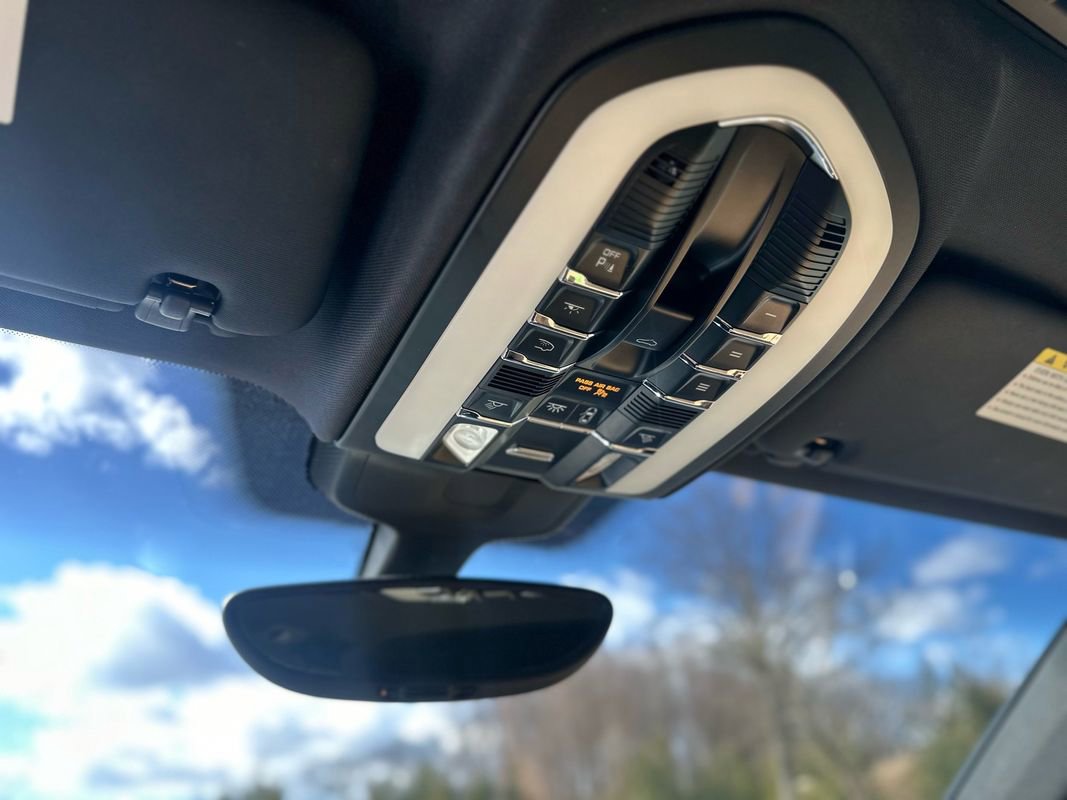 Used 2015 Porsche Cayenne Diesel image 35