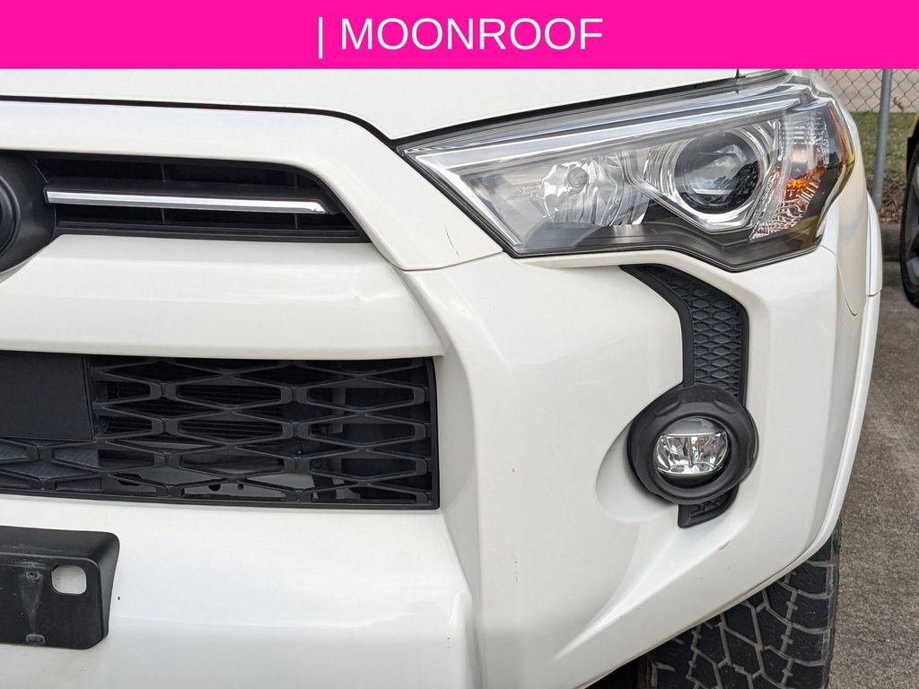 Used 2023 Toyota 4Runner SR5 Premium w/ Moonroof Package image 4