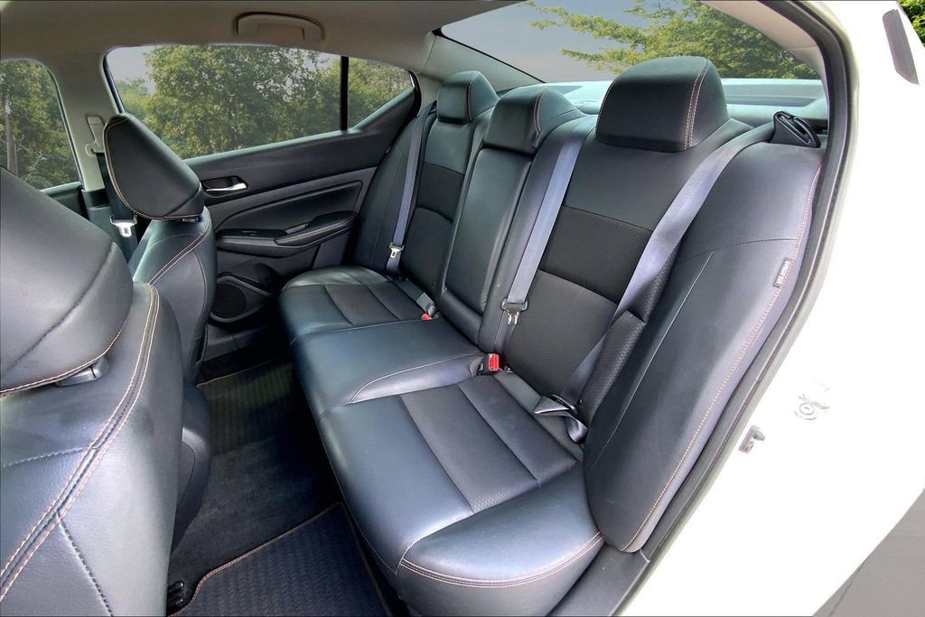 Used 2019 Nissan Altima 2.5 SR FWD image 21