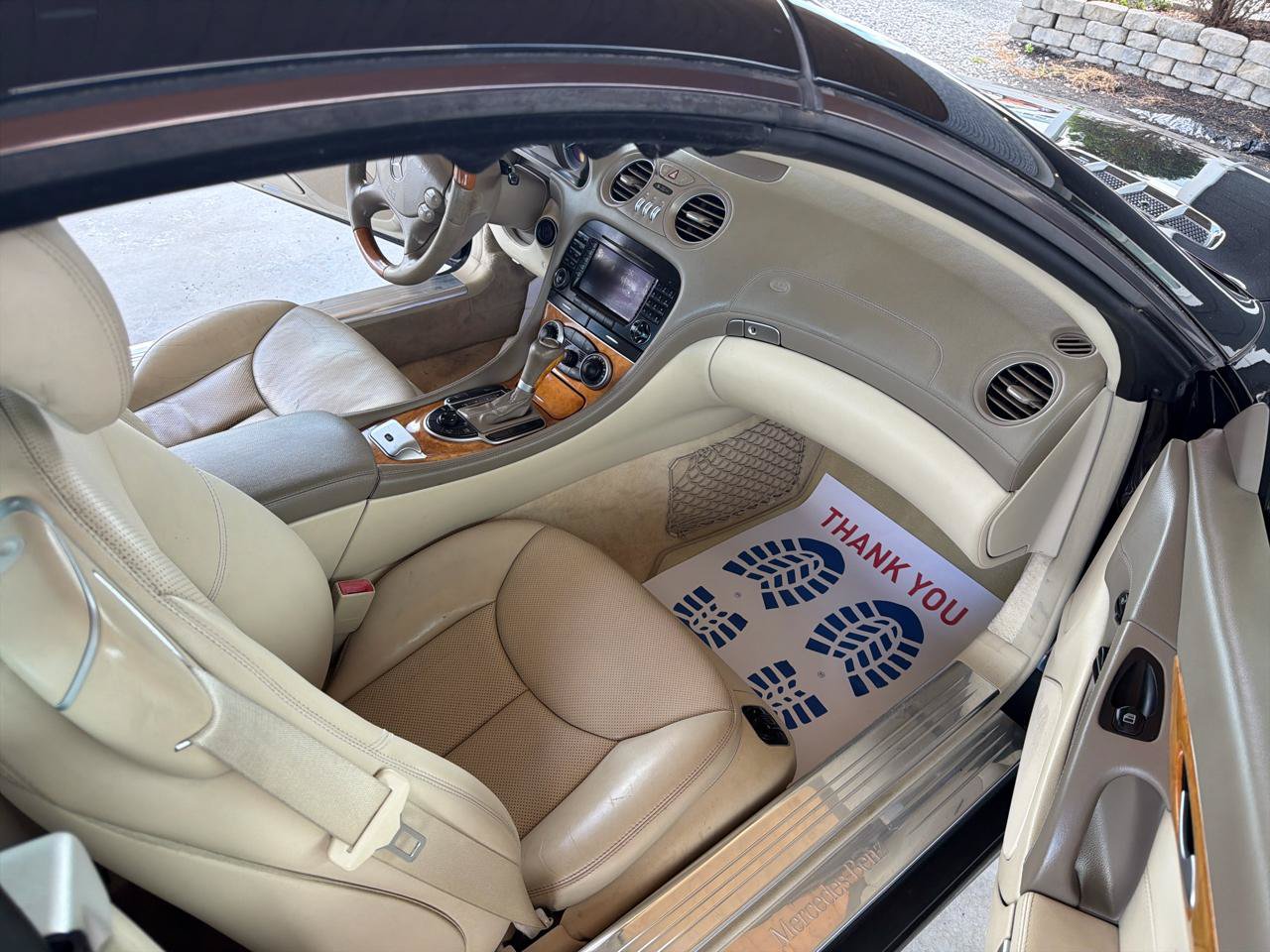 Used 2008 Mercedes-Benz SL 550 image 12