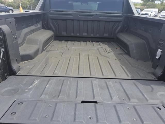Used 2024 GMC Hummer EV 2X AWD/4WD image 10