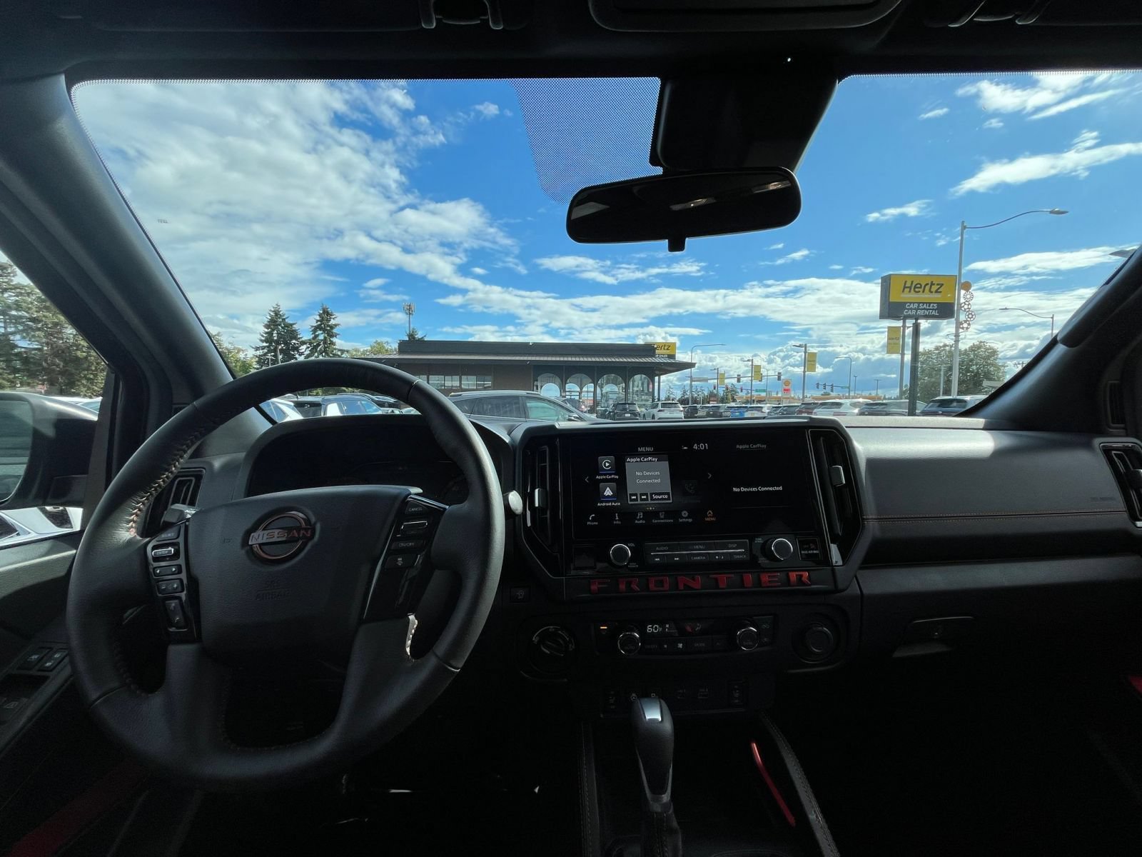 Used 2026 Nissan Frontier PRO-4X AWD/4WD image 32