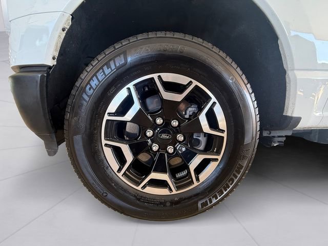 Certified 2023 Ford F150 Lightning Pro AWD/4WD image 9