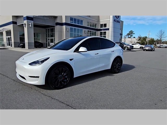 Used 2022 Tesla Model Y Performance image 31
