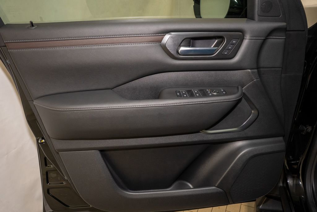 New 2026 Nissan Armada Platinum AWD/4WD image 14