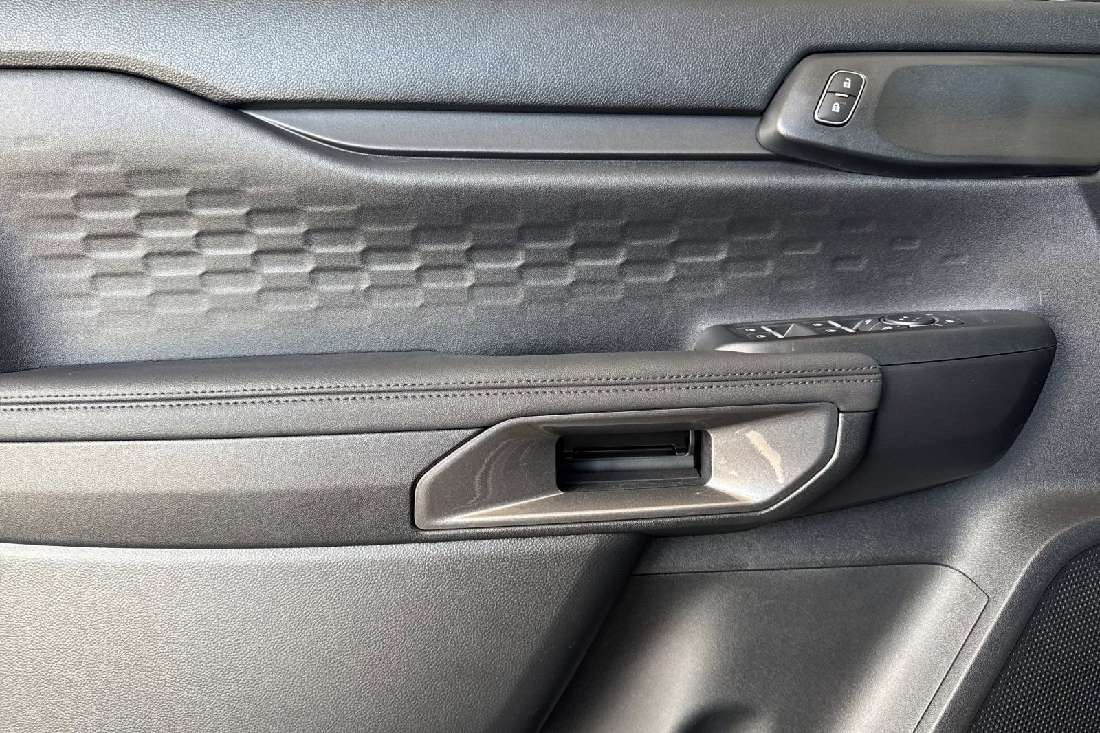 New 2025 Ford Ranger XLT w/ Black Appearance Package image 10