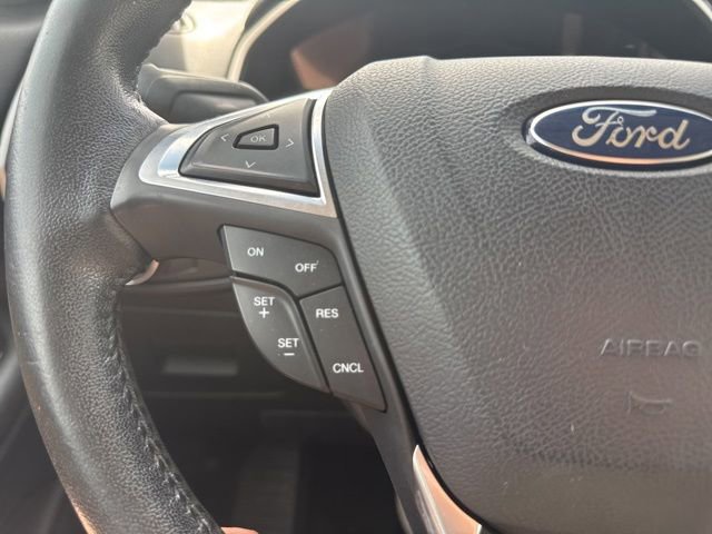 Used 2017 Ford Edge SEL w/ Equipment Group 201A AWD/4WD image 25