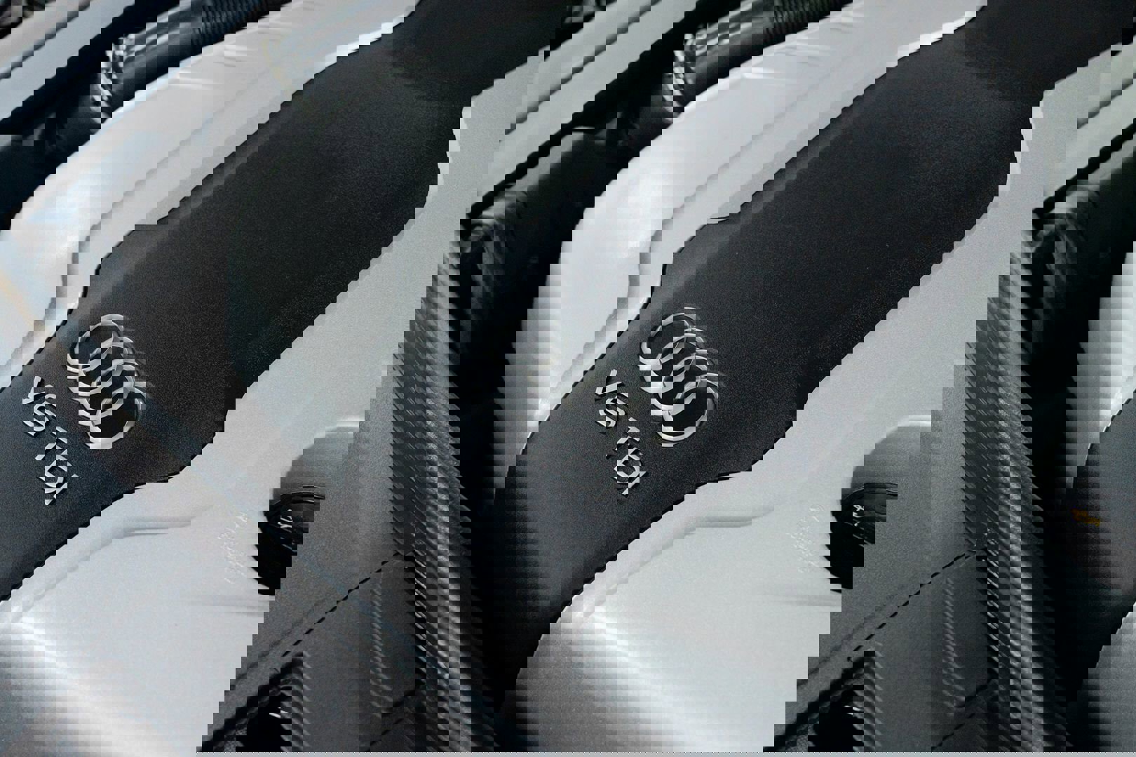 Used 2015 Audi A8 L TDI w/ Premium Package image 47