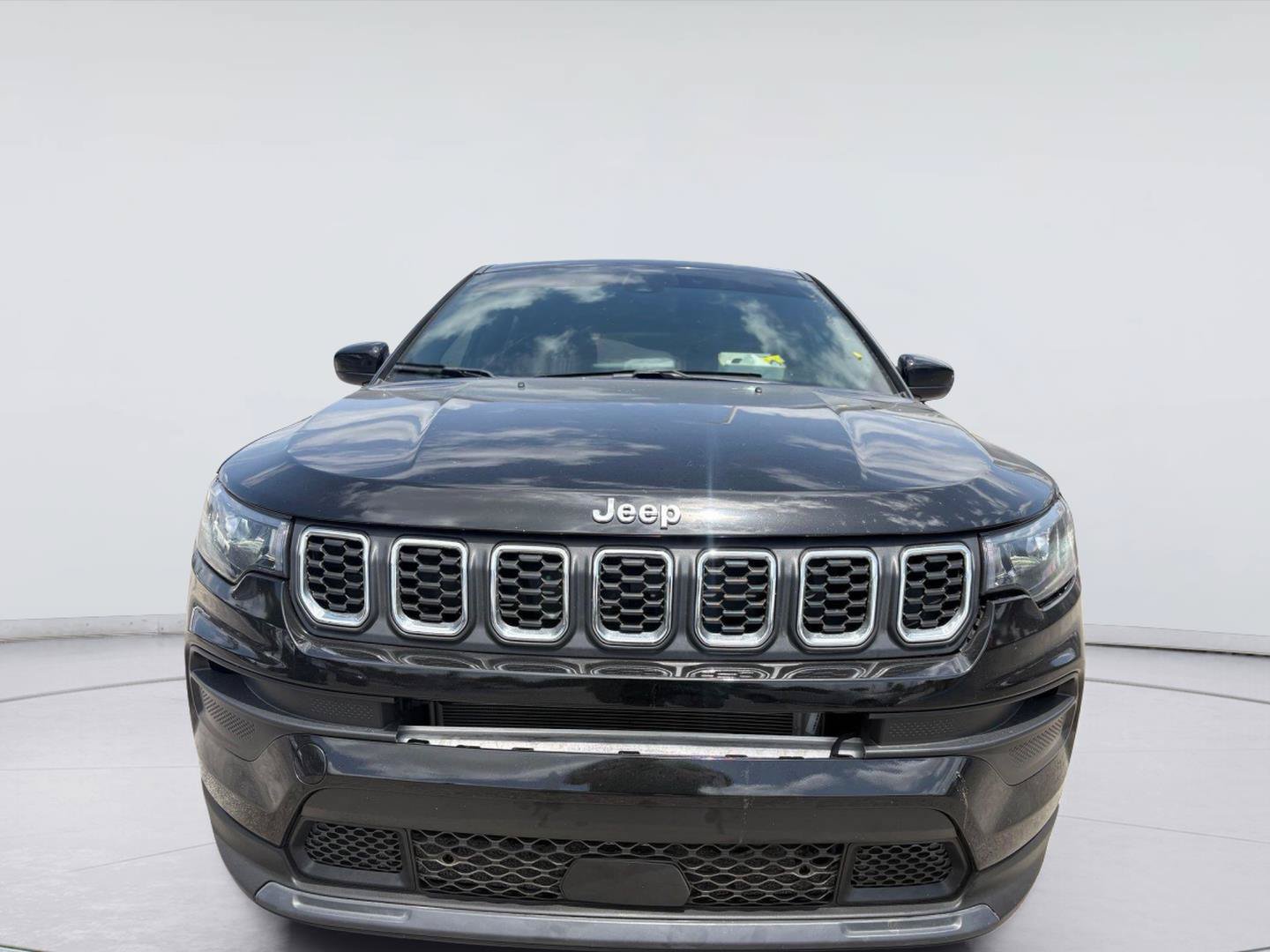 Used 2024 Jeep Compass Sport AWD/4WD image 6