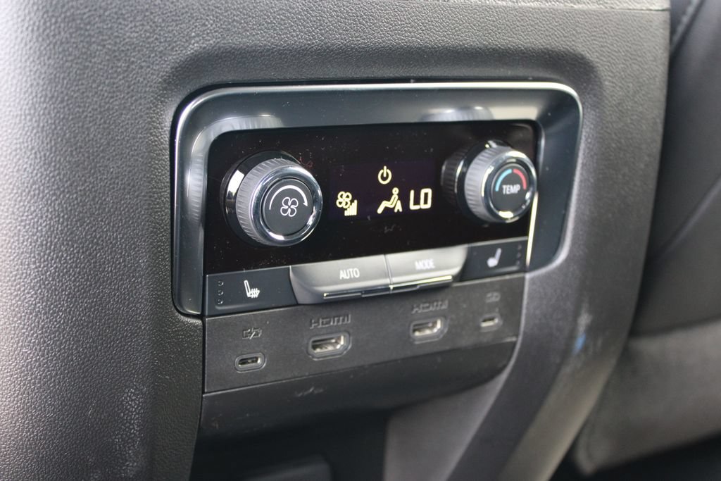 New 2026 Chevrolet Tahoe High Country AWD/4WD image 30