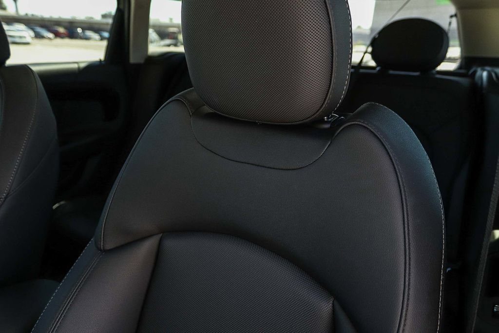 Used 2024 MINI Cooper Countryman S FWD image 32