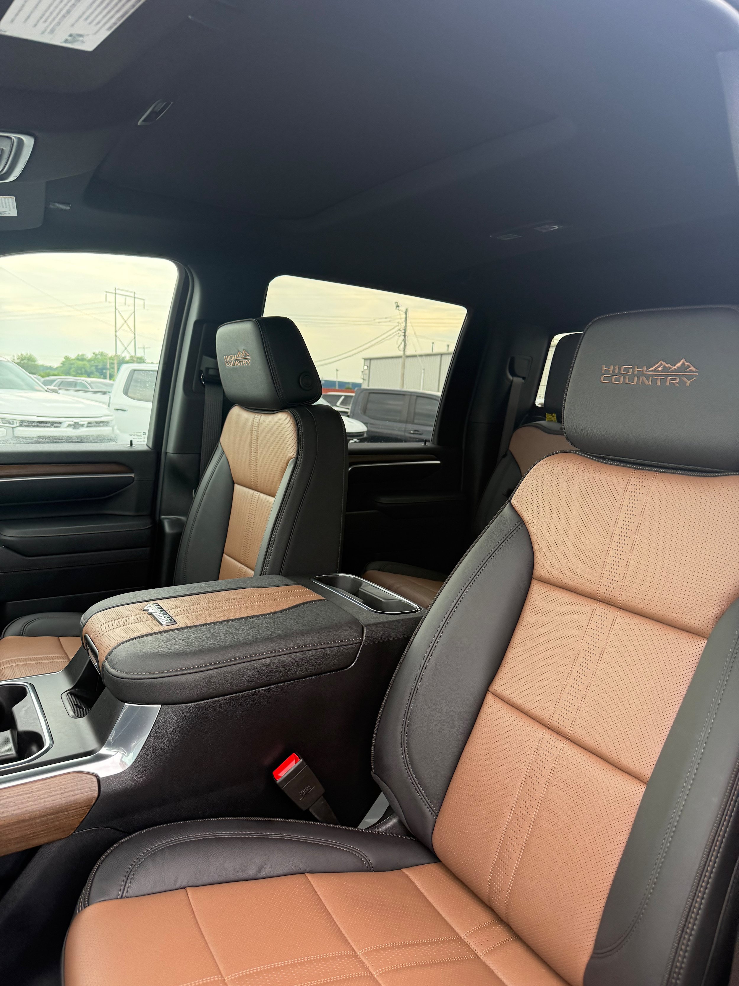 New 2026 Chevrolet Silverado 3500 High Country w/ High Country Premium Package AWD/4WD image 13