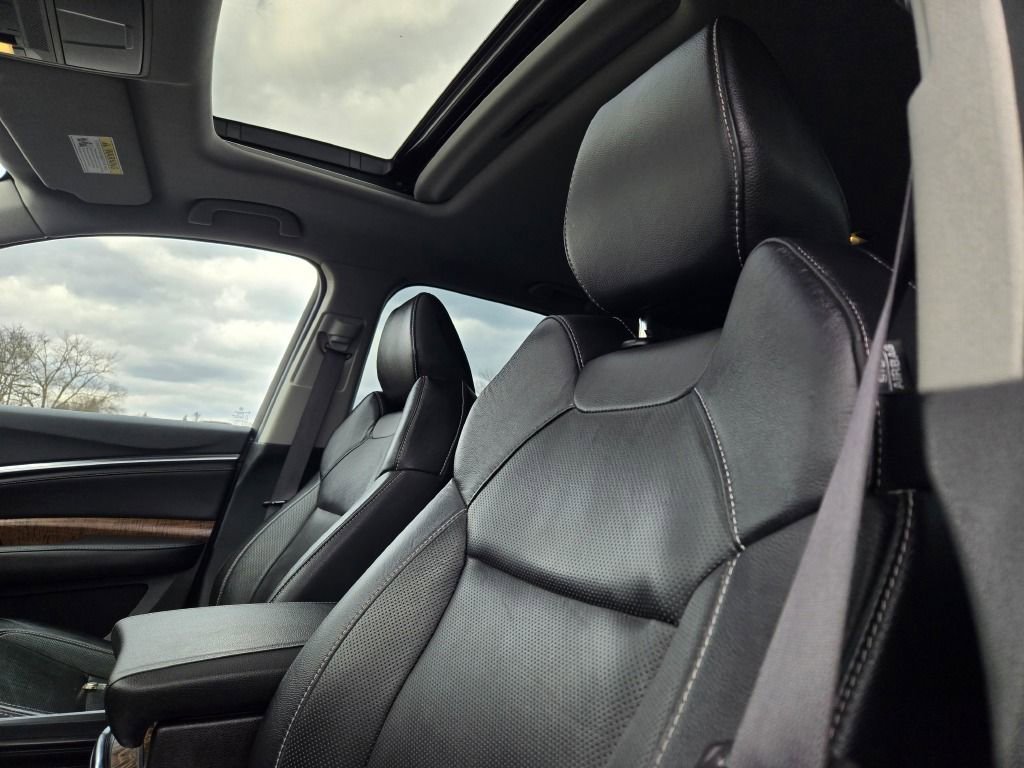 Used 2020 Acura MDX SH-AWD w/ Technology Package image 3