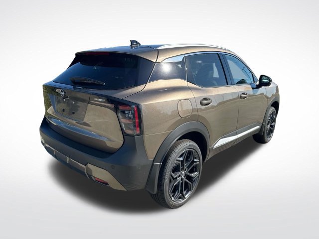 New 2027 Nissan Kicks SR FWD image 9
