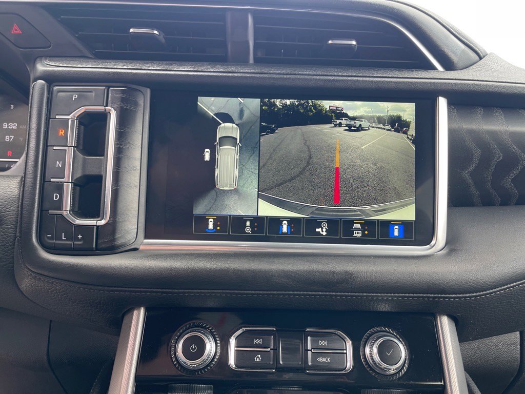 Used 2024 GMC Yukon XL Denali image 6