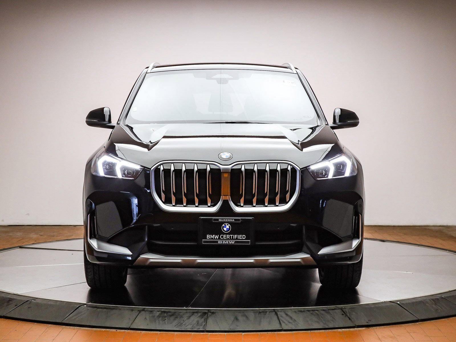 Used 2025 BMW X1 xDrive28i w/ Convenience Package image 2