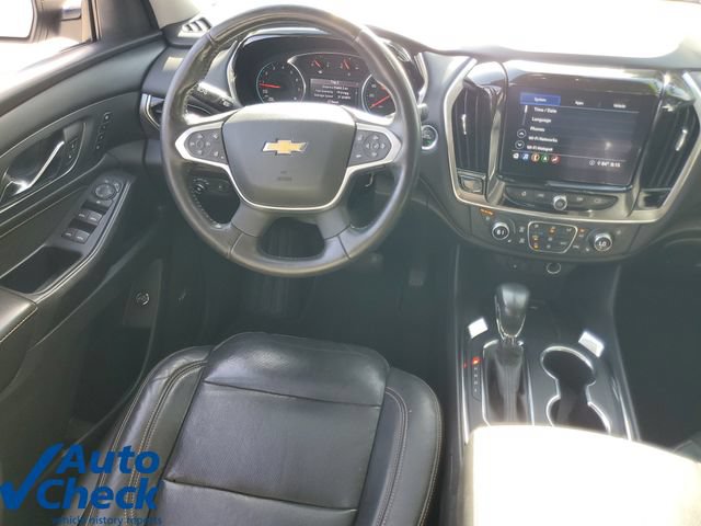 Used 2021 Chevrolet Traverse Premier w/ Redline Edition FWD image 18