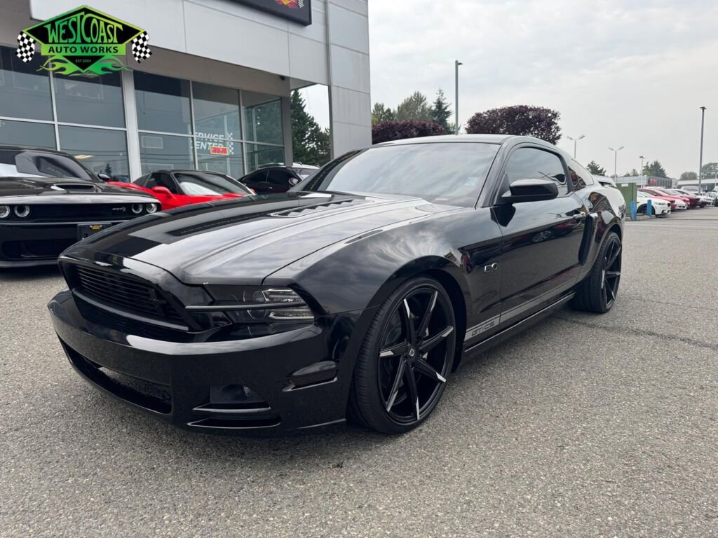 Used 2014 Ford Mustang GT Premium w/ Equipment Group 402A image 1