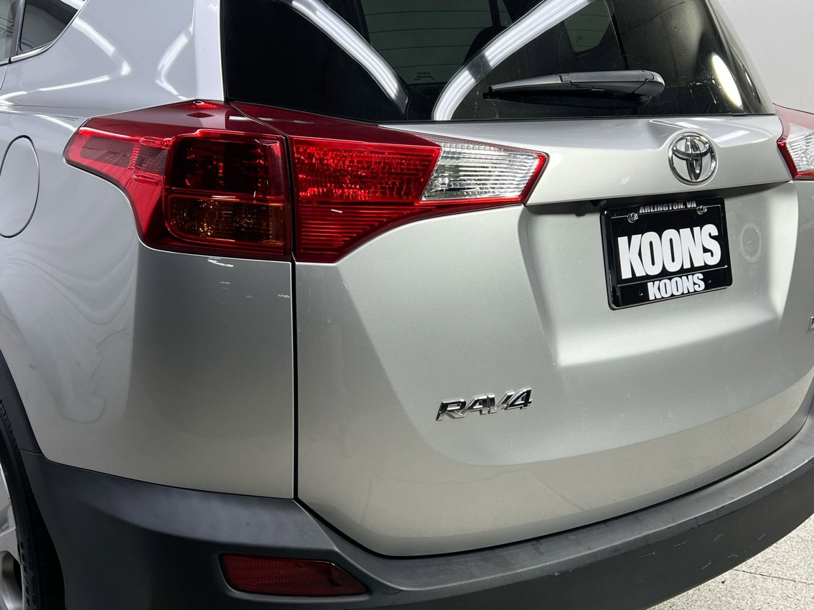Used 2013 Toyota RAV4 LE image 30