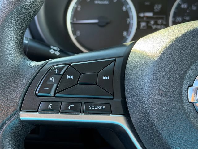 Certified 2021 Nissan Kicks S FWD image 13